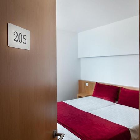 Casa Ave Maria Hotel Fatima Bagian luar foto